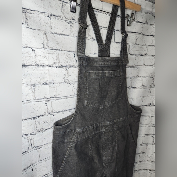Aerie Werk & Play Corduroy Gray Overalls Size Small - Picture 3 of 9